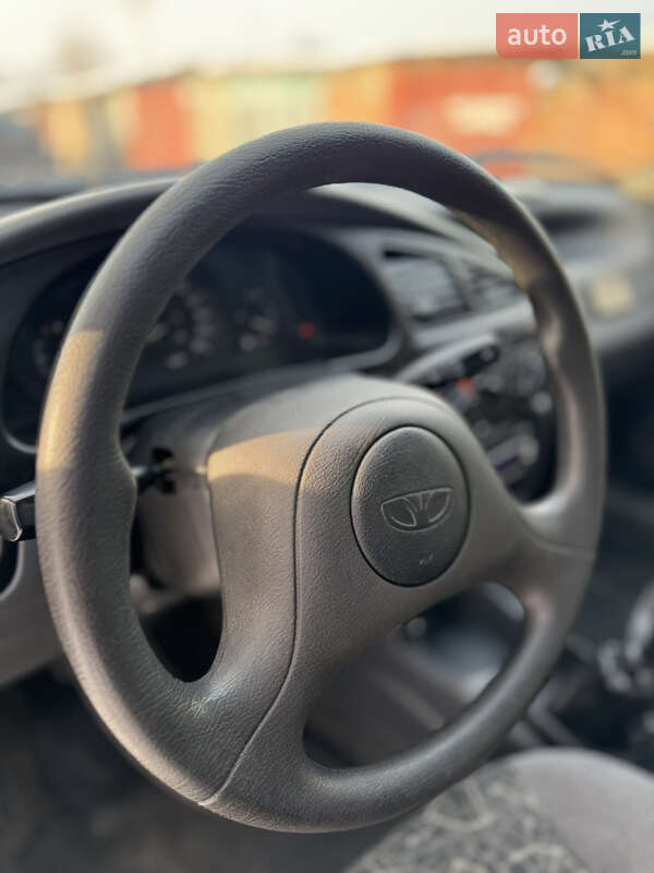 Седан Daewoo Lanos 2006 в Шостке