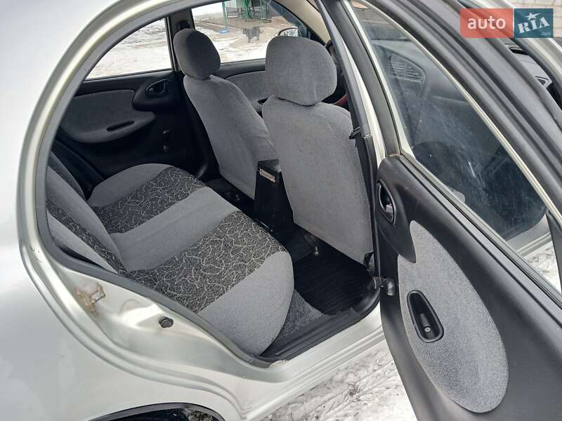 Седан Daewoo Lanos 2005 в Царичанке фото 11 Седан Daewoo Lanos 2005 в Царичанке