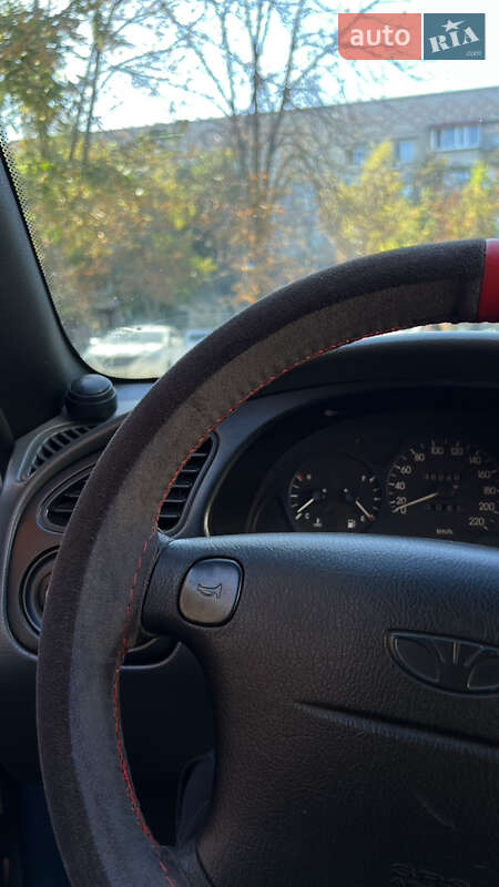 Седан Daewoo Lanos 2003 в Новомосковську фото 13 Седан Daewoo Lanos 2003 в Новомосковську