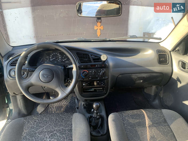 Седан Daewoo Lanos 2006 в Добротворе