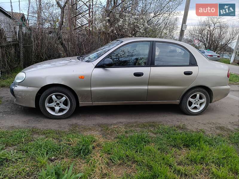 Седан Daewoo Lanos 2008 в Беляевке