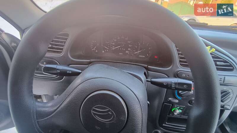 Седан Daewoo Lanos 2009 в Корюківці
