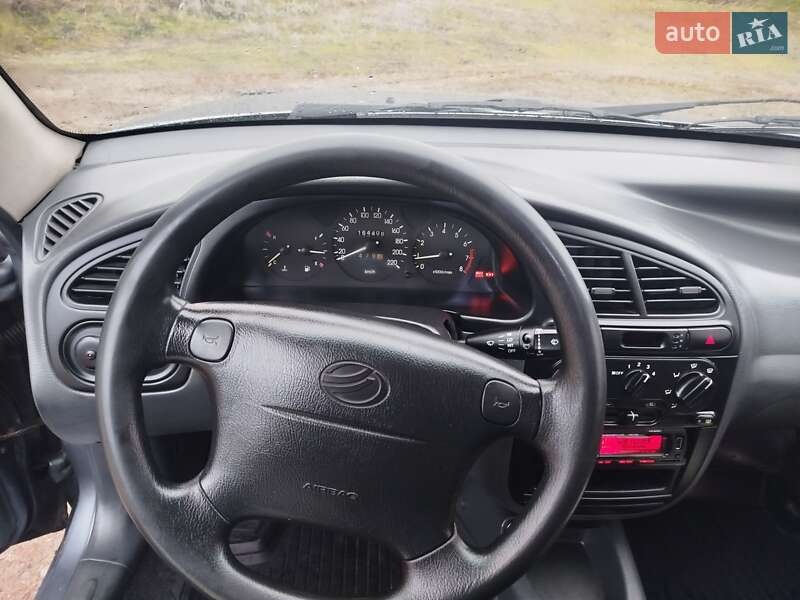 Седан Daewoo Lanos 2009 в Харкові