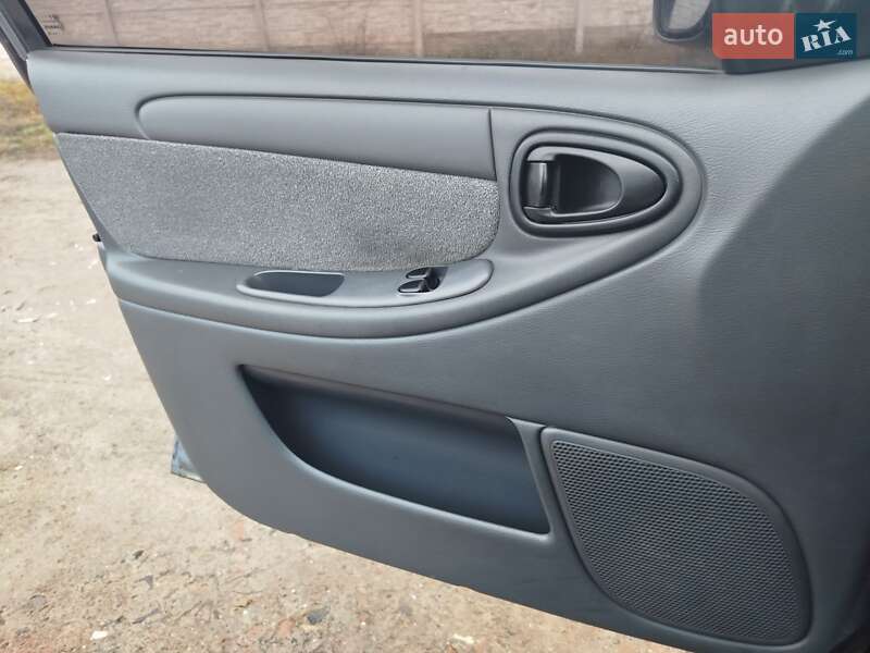 Седан Daewoo Lanos 2009 в Харкові