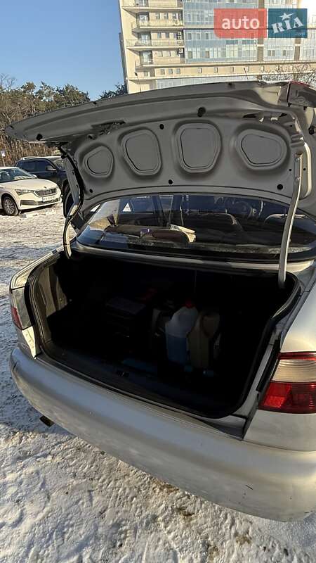 Седан Daewoo Lanos 2006 в Киеве