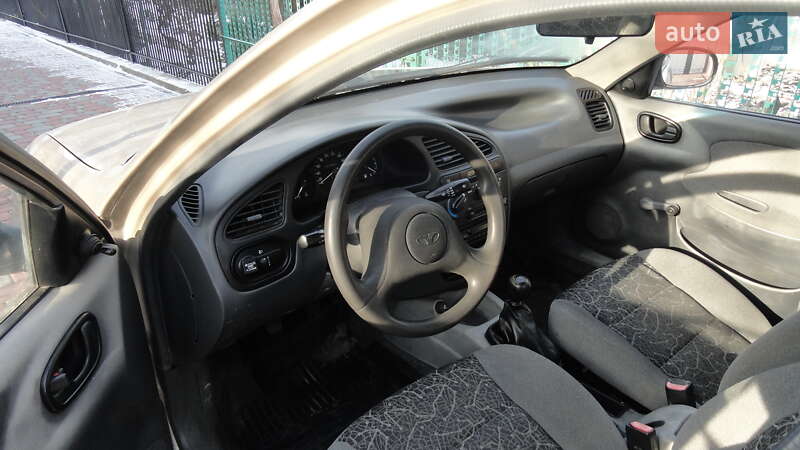 Седан Daewoo Lanos 2008 в Знам'янці