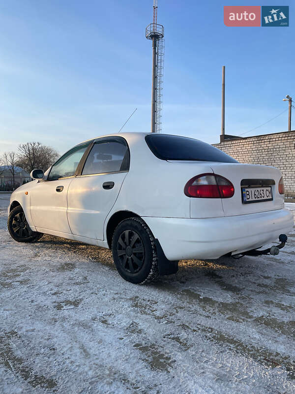 Седан Daewoo Lanos 1998 в Кременчуге