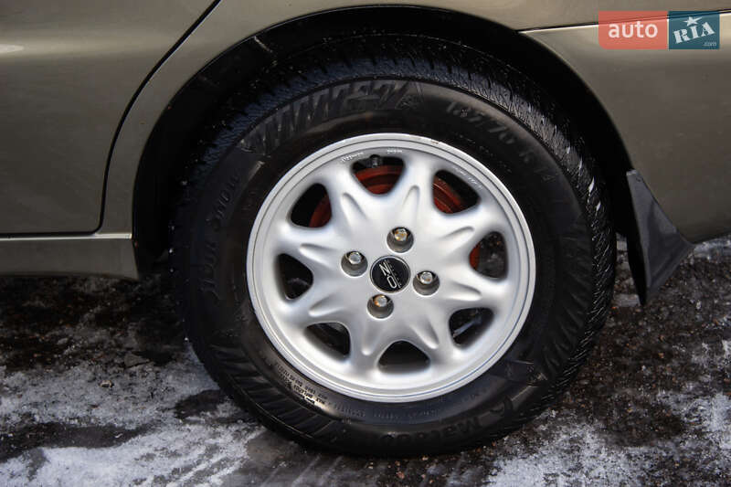 Седан Daewoo Lanos 2005 в Запоріжжі