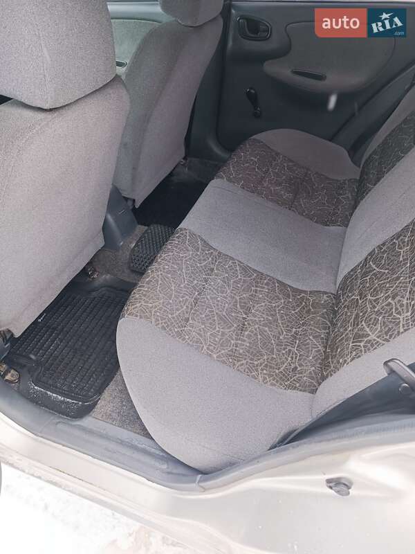 Седан Daewoo Lanos 2006 в Шполе