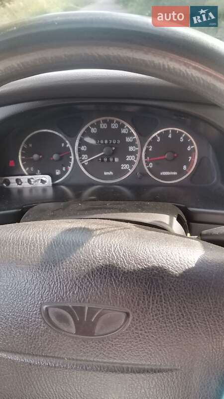 Седан Daewoo Lanos 2008 в Львові