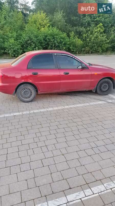 Седан Daewoo Lanos 2008 в Львові