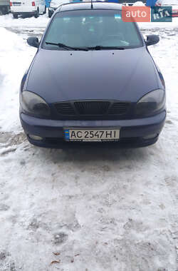 Седан Daewoo Lanos 2004 в Луцке