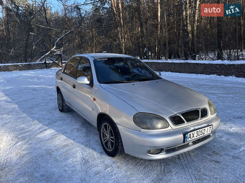 Daewoo Lanos 2001
