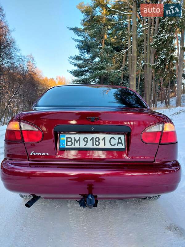 Седан Daewoo Lanos 2009 в Тростянці