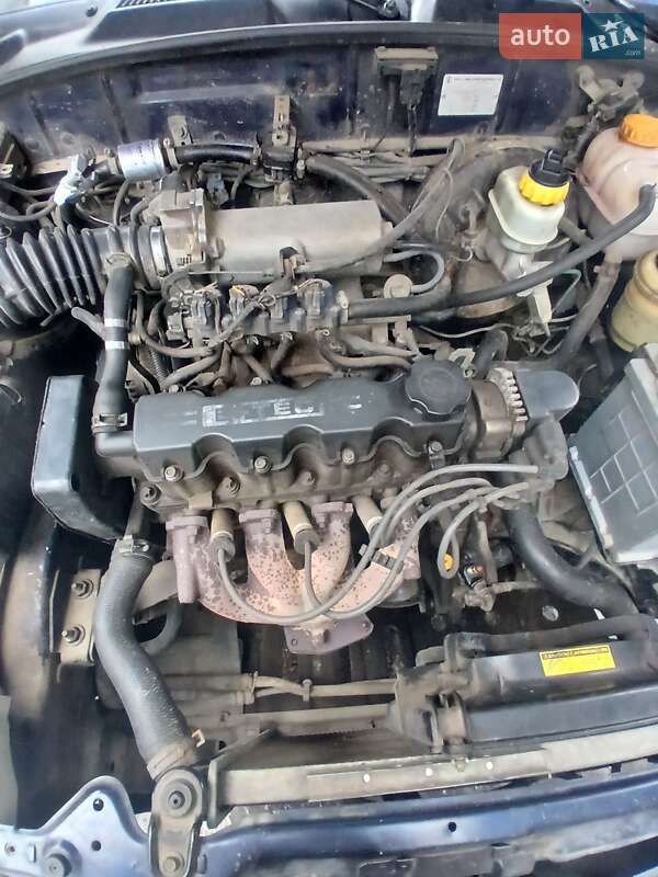 Седан Daewoo Lanos 2006 в Львові фото 7 Седан Daewoo Lanos 2006 в Львові