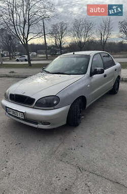 Седан Daewoo Lanos 2003 в Запорожье