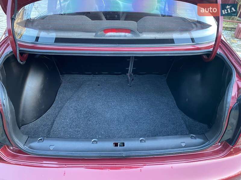 Седан Daewoo Lanos 2011 в Виннице