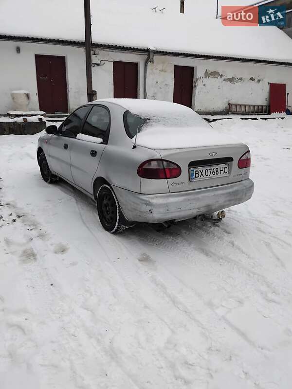 Седан Daewoo Lanos 2000 в Дунаевцах