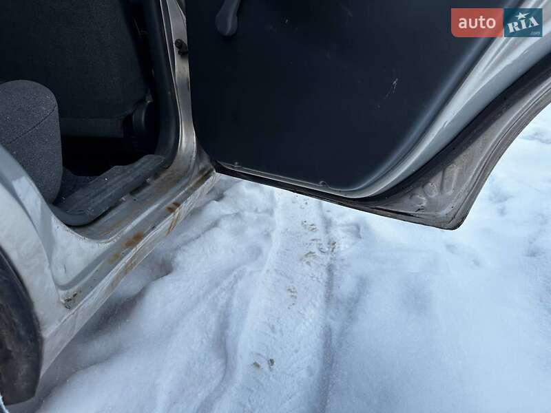 Хетчбек Daewoo Lanos 2007 в Києві