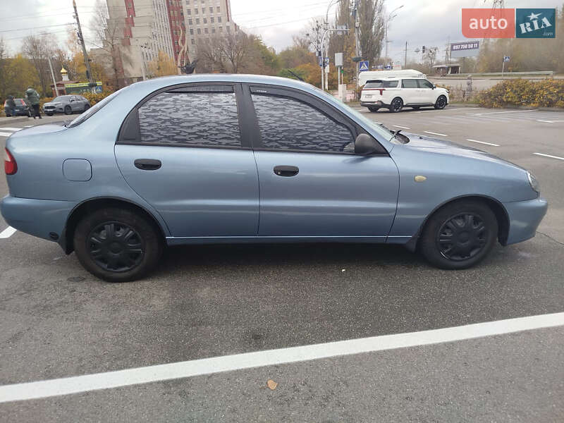 Седан Daewoo Lanos 2008 в Києві