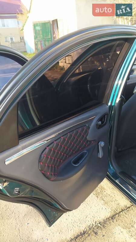 Седан Daewoo Lanos 2007 в Тлумачі