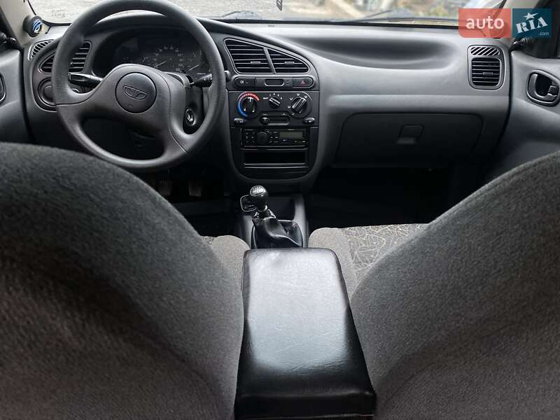 Седан Daewoo Lanos 2007 в Шепетівці