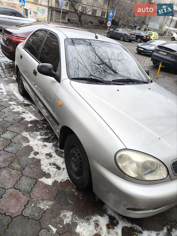 Седан Daewoo Lanos 2003 в Одессе