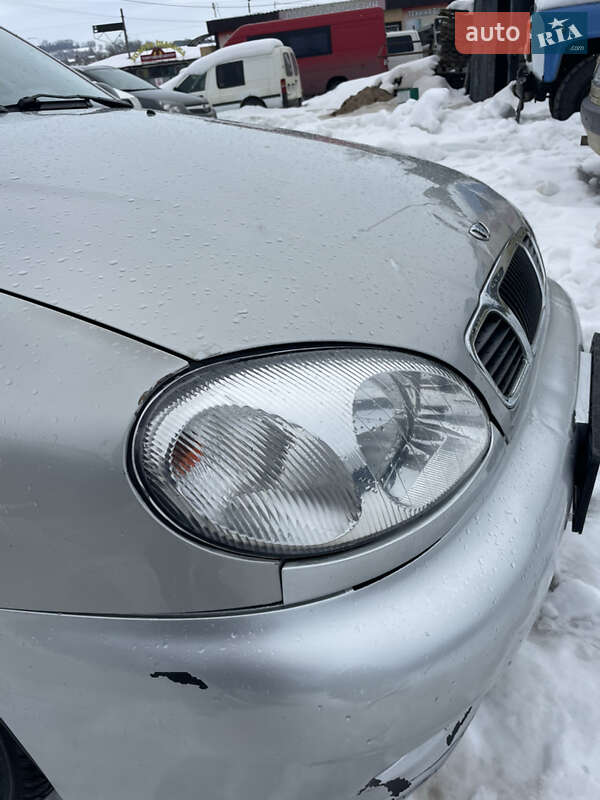 Седан Daewoo Lanos 2002 в Тернополе
