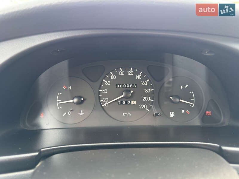 Седан Daewoo Lanos 2009 в Городищеві