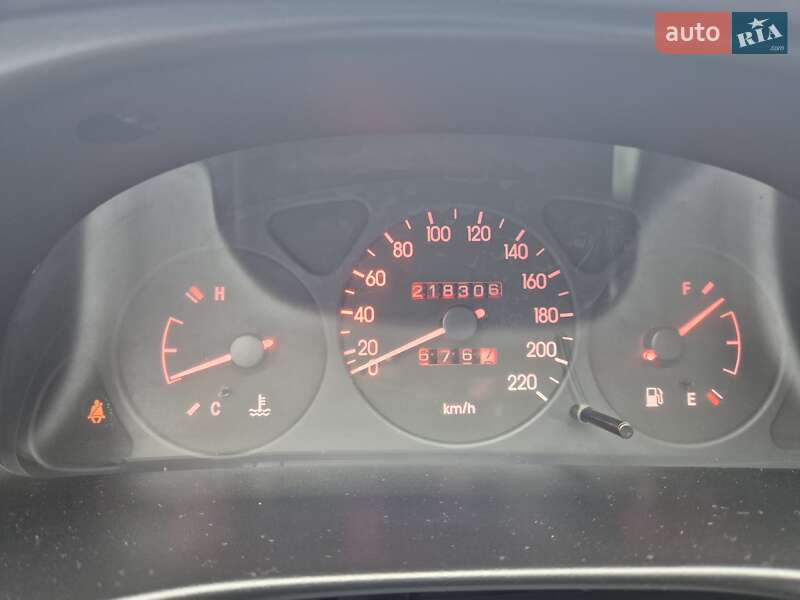 Седан Daewoo Lanos 2008 в Турці