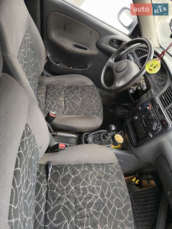 Седан Daewoo Lanos 2006 в Виннице