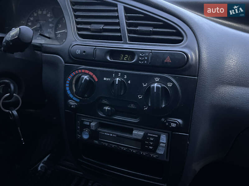 Седан Daewoo Lanos 2006 в Мукачевому