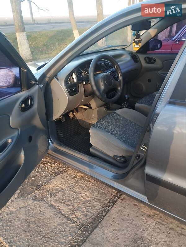 Седан Daewoo Lanos 2008 в Харкові