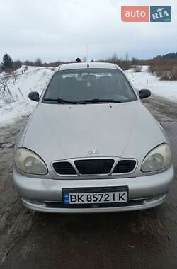 Седан Daewoo Lanos 2003 в Сарнах