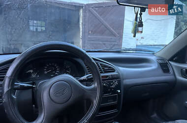 Седан Daewoo Lanos 2002 в Черкасах