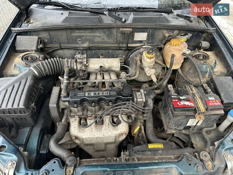 Седан Daewoo Lanos 2004 в Харкові