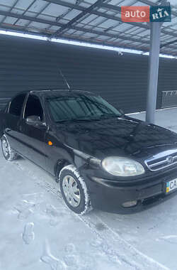 Седан Daewoo Lanos 2010 в Умані