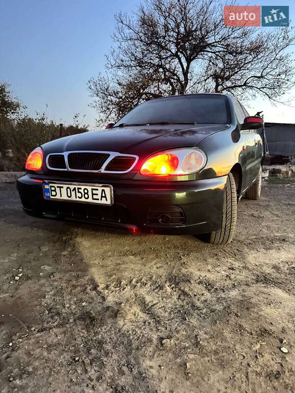Седан Daewoo Lanos 2004 в Миколаєві