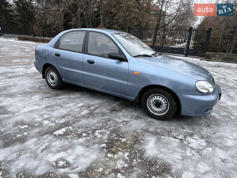 Седан Daewoo Lanos 2008 в Миргороді
