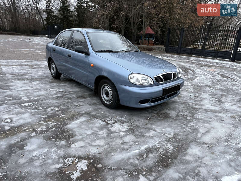 Седан Daewoo Lanos 2008 в Миргороді