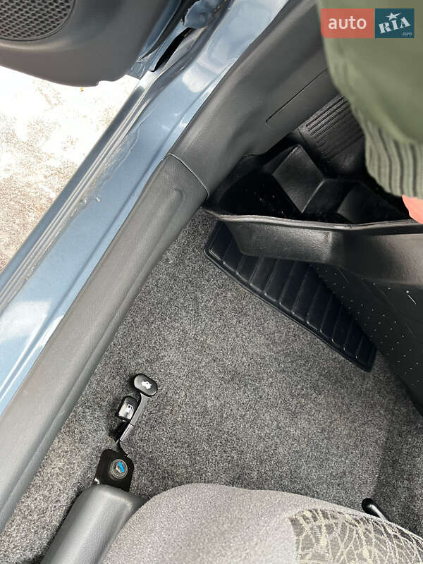 Седан Daewoo Lanos 2008 в Миргороді