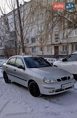 Седан Daewoo Lanos 2004 в Павлограді
