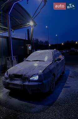 Седан Daewoo Lanos 1998 в Тячеві