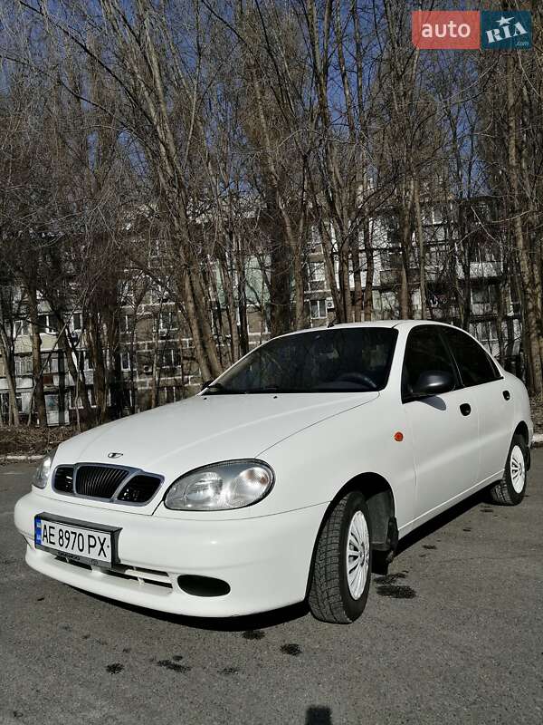 Седан Daewoo Lanos 2005 в Дніпрі