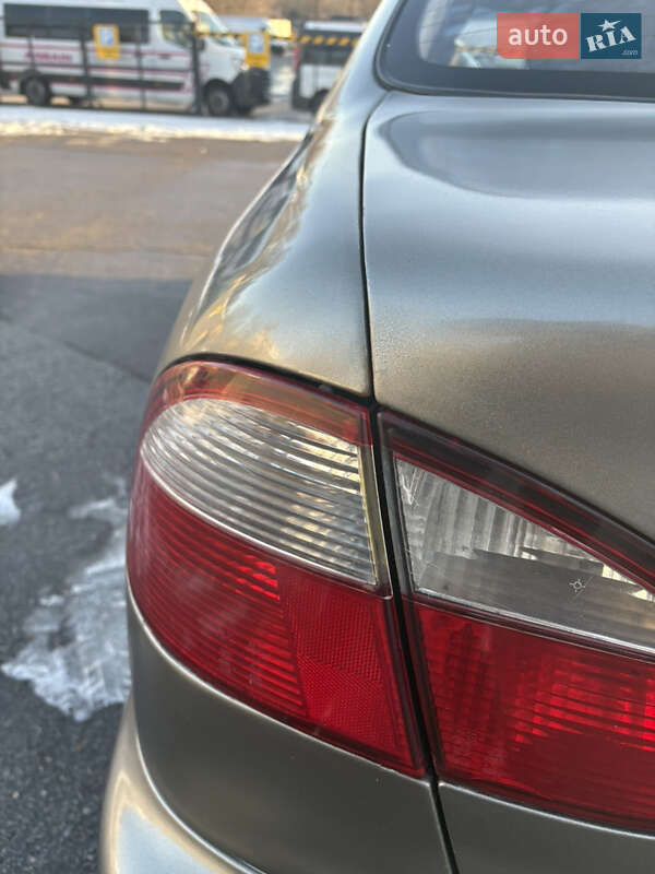 Седан Daewoo Lanos 2003 в Харькове