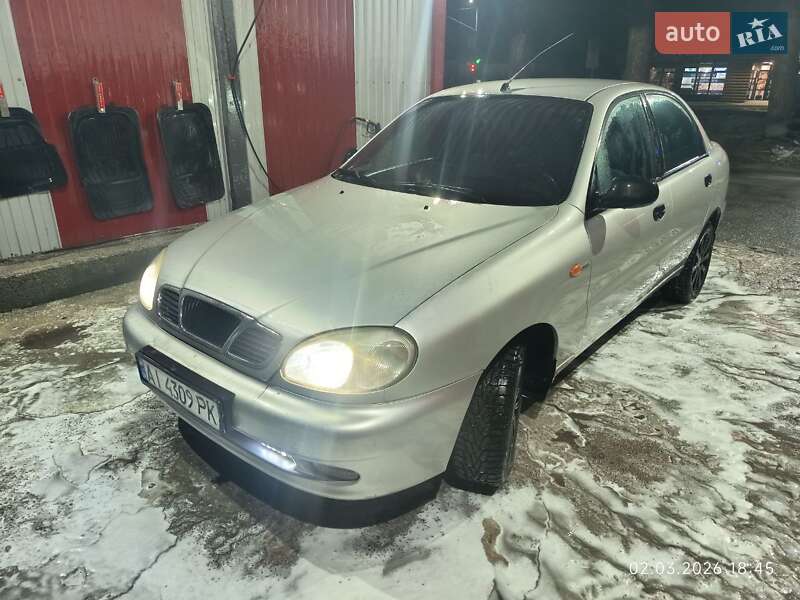 Седан Daewoo Lanos 2003 в Києві фото 10 Седан Daewoo Lanos 2003 в Києві