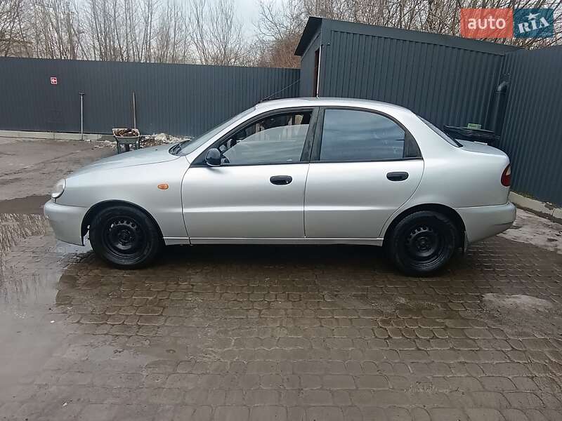 Седан Daewoo Lanos 2005 в Дублянах