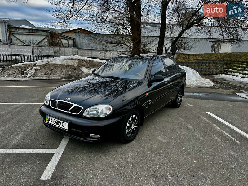 Седан Daewoo Lanos 2006 в Києві