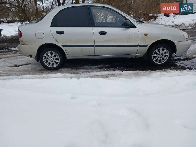 Седан Daewoo Lanos 2007 в Бурыни
