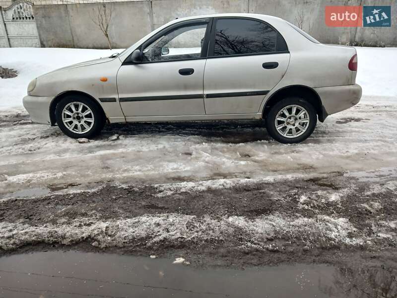 Седан Daewoo Lanos 2007 в Бурыни